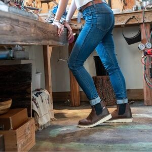 Danner Women’s Leather Chelsea Boots